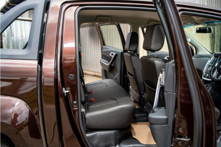 Comfortable Interior JMC Double Cab